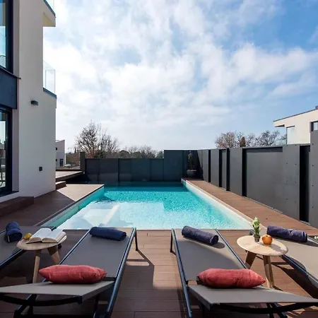 In - Istrien 40356 Villa Porec